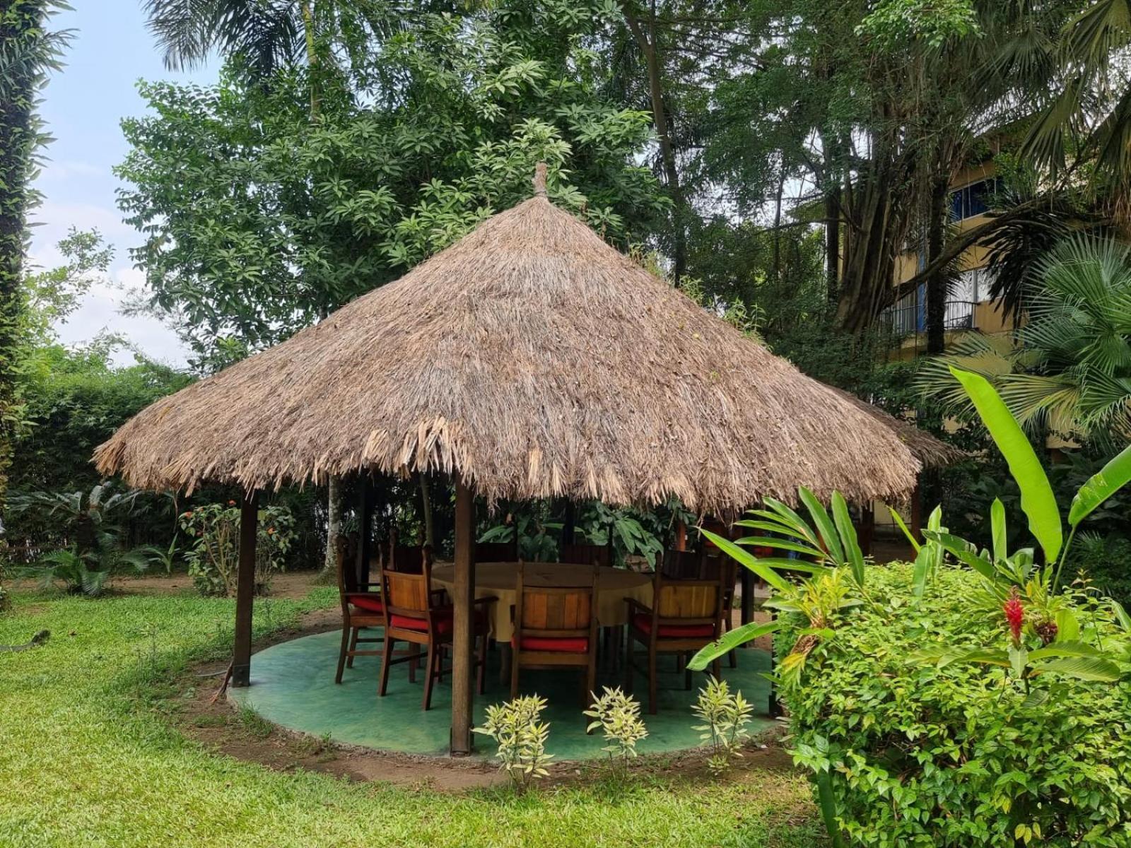 Foyer Du Marin Douala Exterior foto